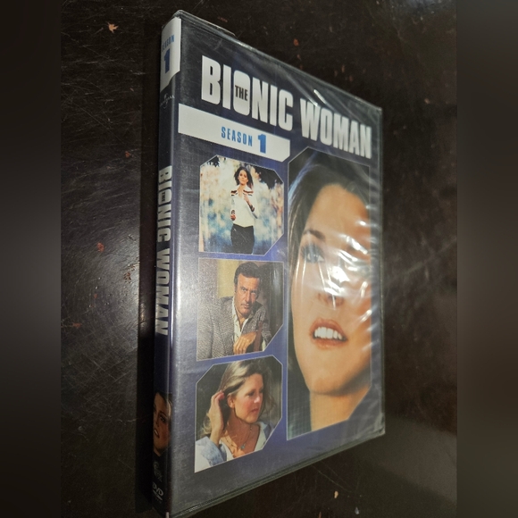 The Bionic Woman Season 1 DVD Set - Picture 2 of 3